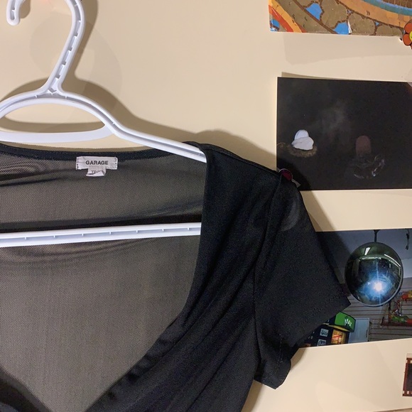 x-small garage mesh crop top 🖤🖤 - Picture 2 of 4